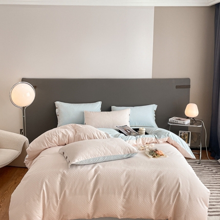 91家纺网 家纺一手货源 找家纺 (总) 三朵=全棉提花贡缎锻格四件套