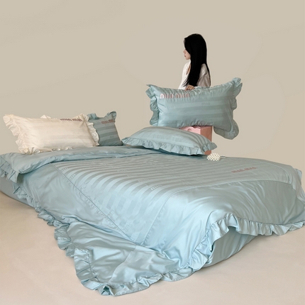 91家纺网 家纺一手货源 找家纺 嘉汀兰家居 2023新款100支长绒棉绣花拼角宽边四件套-MIUMIU简爱 梦幻蓝