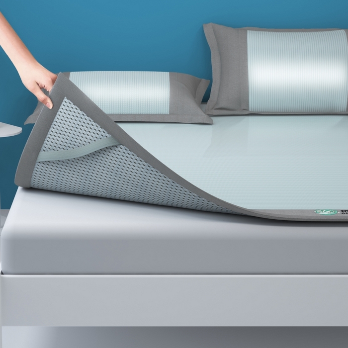 91家纺网 家纺一手货源 找家纺 伊被源 2023新款抗菌水洗凉感丝冰丝席 绿（床席款）