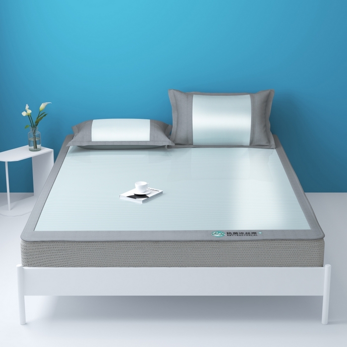 91家纺网 家纺一手货源 找家纺 伊被源 2023新款抗菌水洗凉感丝冰丝席 绿（床笠款）