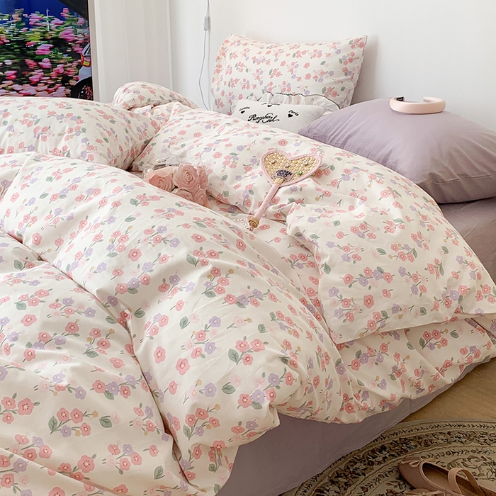 91家纺网 家纺一手货源 找家纺 昔可家纺 2023新款全棉怦然心动小花系列四件套 薄樱粉枝