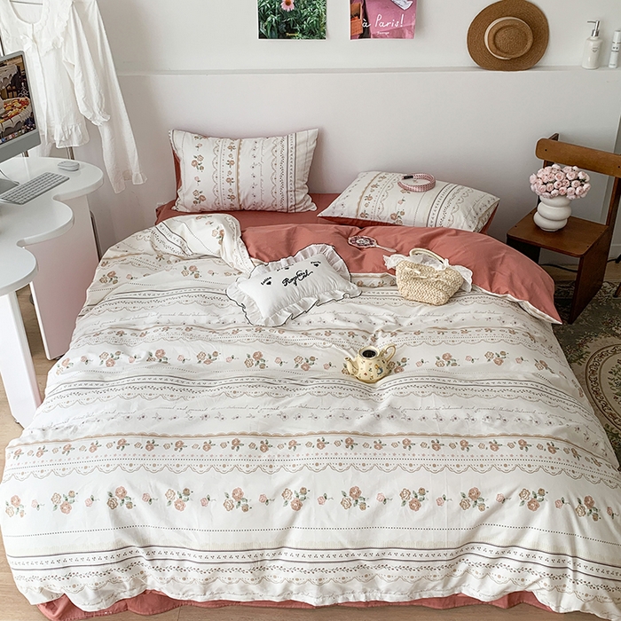 91家纺网 家纺一手货源 找家纺 昔可家纺 2023新款全棉怦然心动小花系列四件套 英国梨与小苍兰