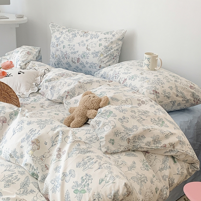 91家纺网 家纺一手货源 找家纺 昔可家纺 2023新款全棉怦然心动小花系列四件套 素描小卡通