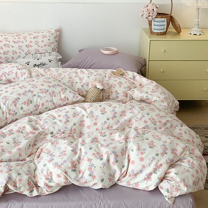 91家纺网 家纺一手货源 找家纺 昔可家纺 2023新款全棉怦然心动小花系列四件套 薄樱粉枝