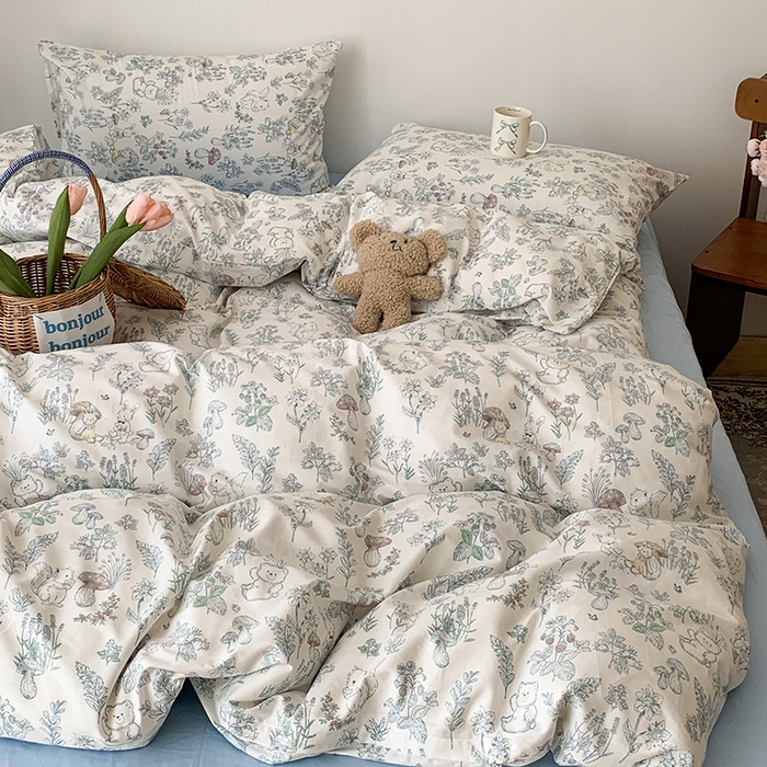 91家纺网 家纺一手货源 找家纺 昔可家纺 2023新款全棉怦然心动小花系列四件套 素描小卡通