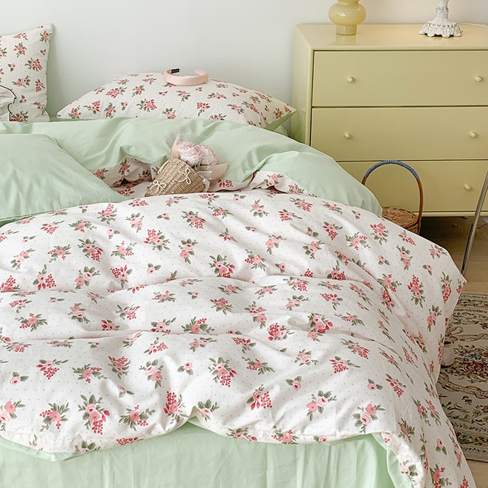 91家纺网 家纺一手货源 找家纺 昔可家纺 2023新款全棉怦然心动小花系列四件套 蔷薇少女