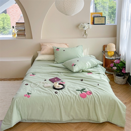 91家纺网 家纺一手货源 找家纺 （总）柚子YOUTH 2023新款马卡龙全棉水洗棉毛巾绣夏被四件套