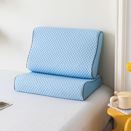 91家纺网 家纺一手货源 找家纺 桐格乳胶 2023新款夏季凉感冰豆豆乳胶枕头成人乳胶枕 蓝色冰豆豆波浪款60*40/8-10