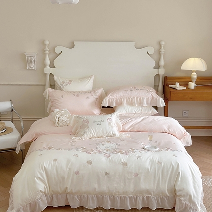 91家纺网 家纺一手货源 找家纺 MIU缪家居 2023新款100s全棉四件套-浪漫主义-风格一 粉