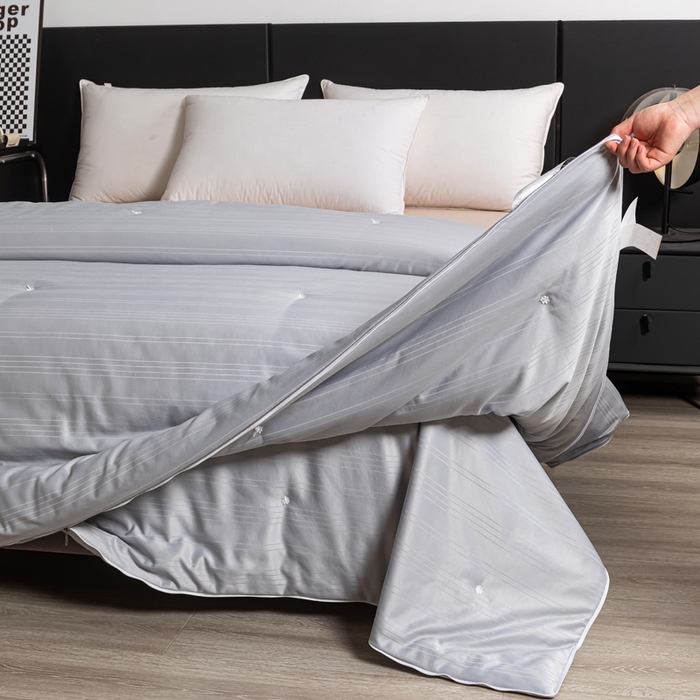 91家纺网 家纺一手货源 找家纺 恒鑫2025纯色全棉蚕丝被春秋被 夏被 加厚冬被拉链子母被 高级灰