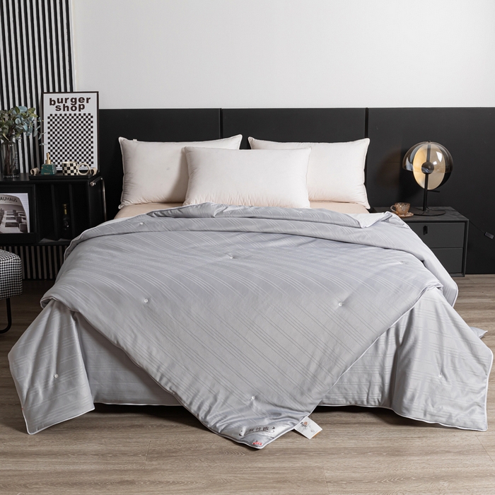 91家纺网 家纺一手货源 找家纺 恒鑫2025纯色全棉蚕丝被春秋被 夏被 加厚冬被拉链子母被 高级灰