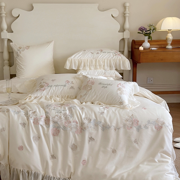 91家纺网 家纺一手货源 找家纺 MIU缪家居 2023新款100s全棉四件套-浪漫主义-风格一 白