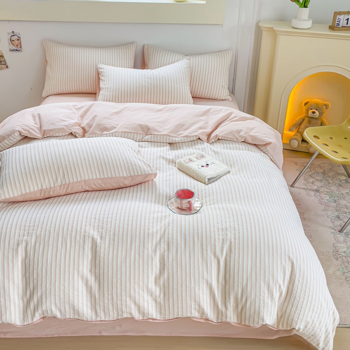 91家纺网 家纺一手货源 找家纺 千朵 2023新款全棉色织条纹四件套 色织条纹粉玉