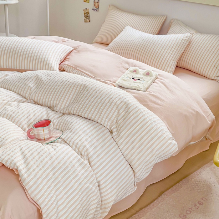 91家纺网 家纺一手货源 找家纺 千朵 2023新款全棉色织条纹四件套 色织条纹粉玉