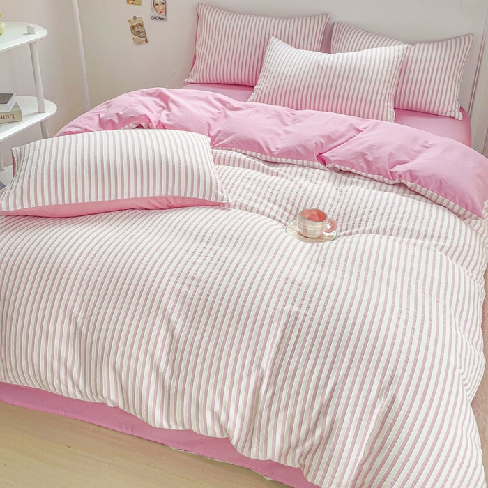 91家纺网 家纺一手货源 找家纺 千朵 2023新款全棉色织条纹四件套 色织条纹玫红