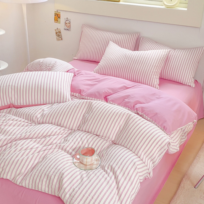 91家纺网 家纺一手货源 找家纺 千朵 2023新款全棉色织条纹四件套 色织条纹玫红