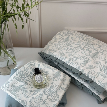 91家纺网 家纺一手货源 找家纺 （总）源启生活 2023春夏新品皱皱纱花边款双层纱夏被