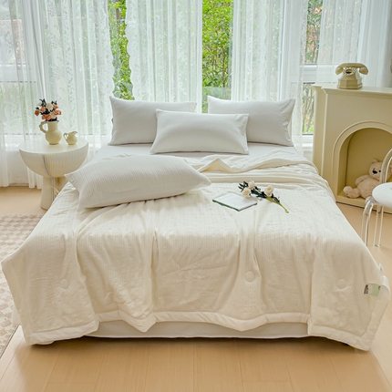 91家纺网 家纺一手货源 找家纺 千朵 2023新款A类全棉色织水洗棉夏被 锦瑟白