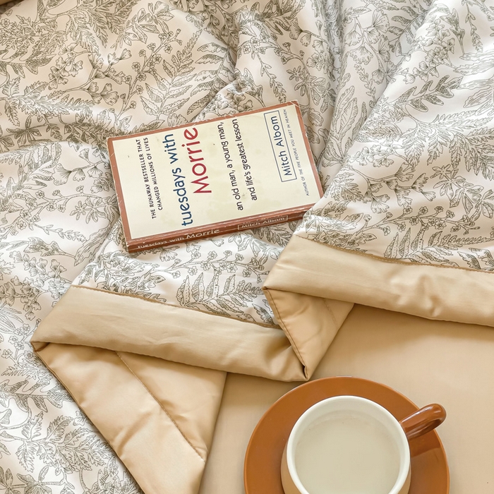 91家纺网 家纺一手货源 找家纺 千朵 2023新款冰激凌莱赛尔纤维系列夏被四件套 瑞莎绿