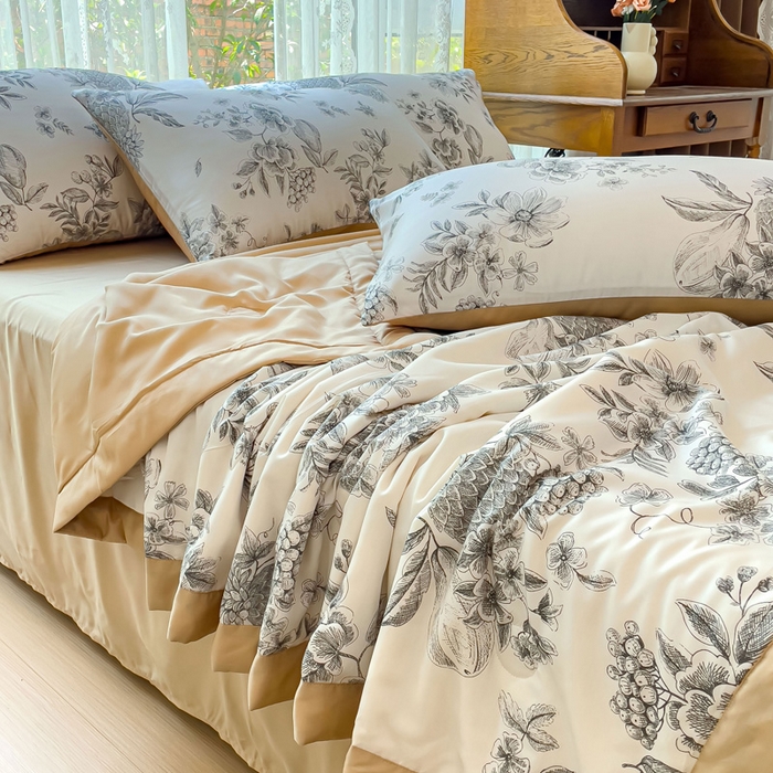 91家纺网 家纺一手货源 找家纺 千朵 2023新款冰激凌莱赛尔纤维系列夏被四件套 恋馨黑