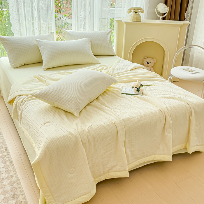 91家纺网 家纺一手货源 找家纺 千朵 2023新款A类全棉色织水洗棉夏被 锦瑟米黄