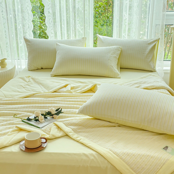 91家纺网 家纺一手货源 找家纺 千朵 2023新款A类全棉色织水洗棉夏被 锦瑟米黄