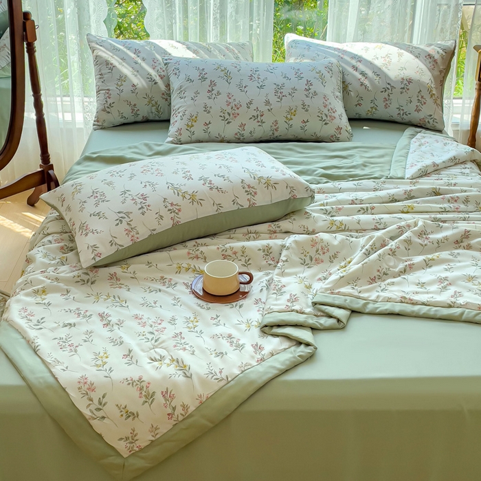 91家纺网 家纺一手货源 找家纺 千朵 2023新款冰激凌莱赛尔纤维系列夏被四件套 伊恬