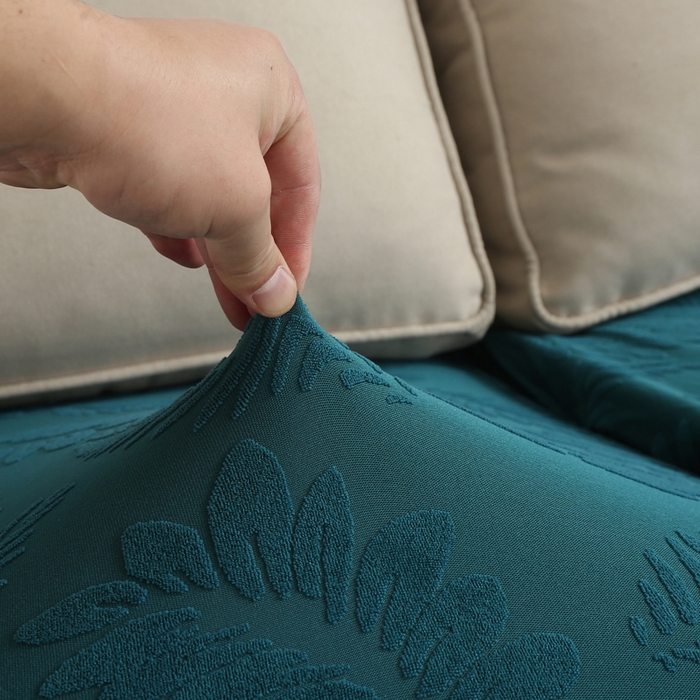 91家纺网 家纺一手货源 找家纺 兴妮雅家纺 2023新款大树叶防水弹力立体浮雕提花组合沙发坐垫套 孔雀蓝