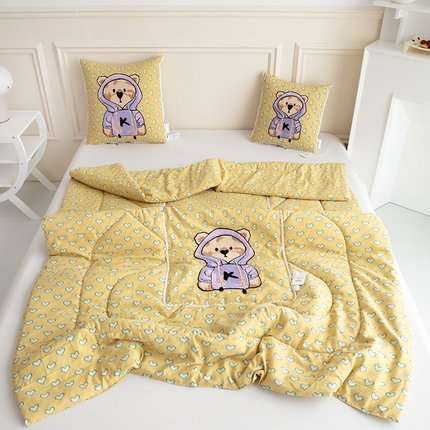 91家纺网 家纺一手货源 找家纺 （总）翰轩家居 2023新品水洗棉麻泰迪熊系列JK熊抱枕被-四季款