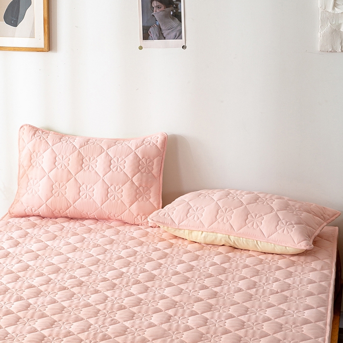 91家纺网 家纺一手货源 找家纺 恬澳家纺 2024新款A类夹棉原棉风枕套 四叶草-粉玉