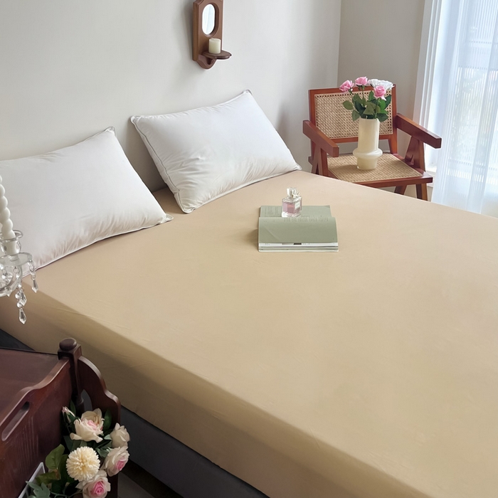 91家纺网 家纺一手货源 找家纺 艾迪尚2025新款100s生态全棉纯色磨毛单品床笠 杏仁米配奶油咖