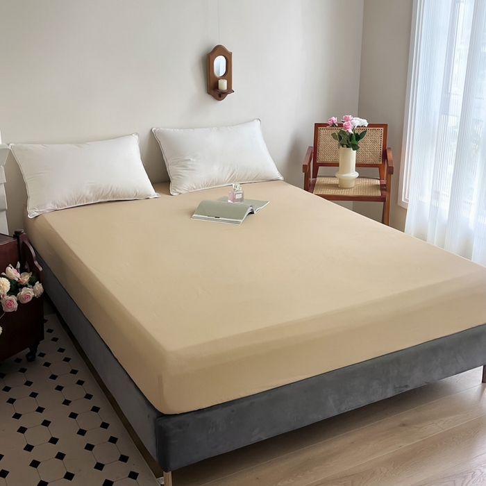 91家纺网 家纺一手货源 找家纺 艾迪尚2025新款100s生态全棉纯色磨毛单品床笠 杏仁米配奶油咖