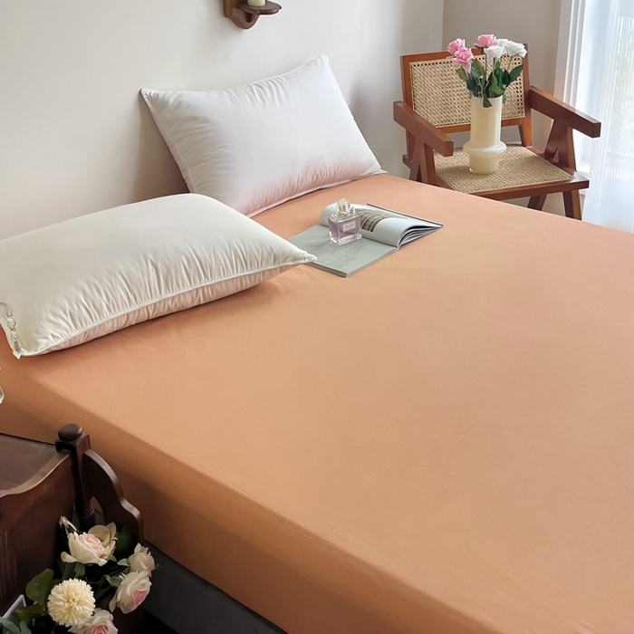 91家纺网 家纺一手货源 找家纺 艾迪尚2025新款100s生态全棉纯色磨毛单品床笠杏仁米配天橙色