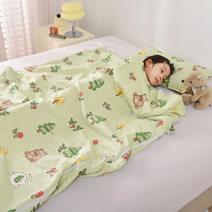 91家纺网 家纺一手货源 找家纺 A类夏季纯棉睡袋双层纱棉花薄款春秋宝宝中大童儿童防踢被神器 童话森林