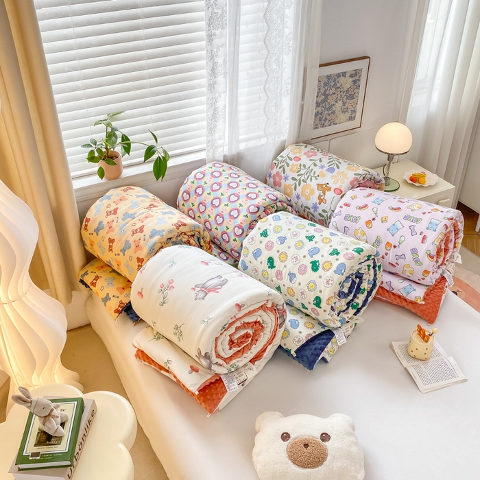 91家纺网 家纺一手货源 找家纺 （总）锦鹭被业 2025新款大豆纤维豆豆被小清新印花四季被冬被