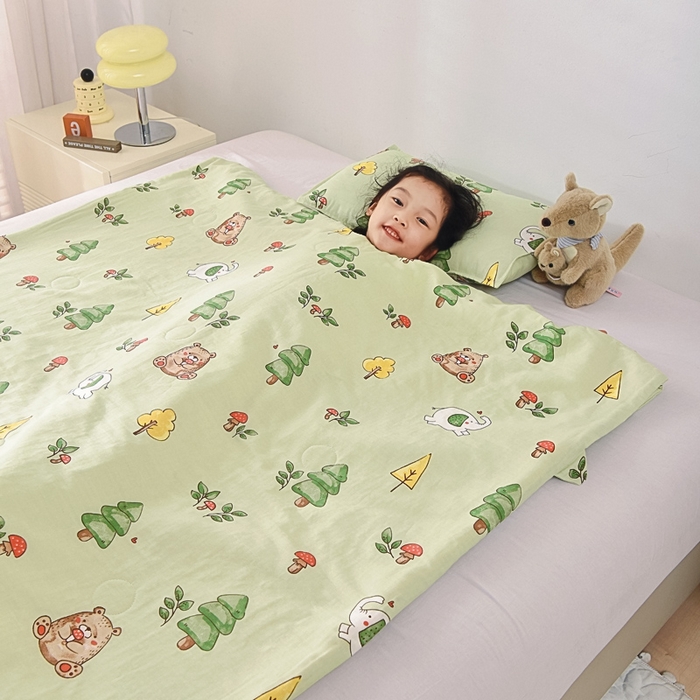 91家纺网 家纺一手货源 找家纺 A类夏季纯棉睡袋双层纱棉花薄款春秋宝宝中大童儿童防踢被神器 童话森林