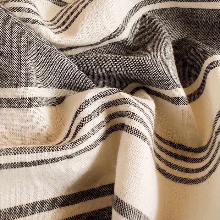 91家纺网 家纺一手货源 找家纺 喜居 2023新款全棉色织纯棉无印良品风纯色学生床笠 布莱灰