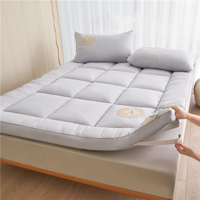 91家纺网 家纺一手货源 找家纺 美梦里A类刺绣新疆棉花五星级酒店大豆纤维软床垫床褥子 星辰灰6公分加厚