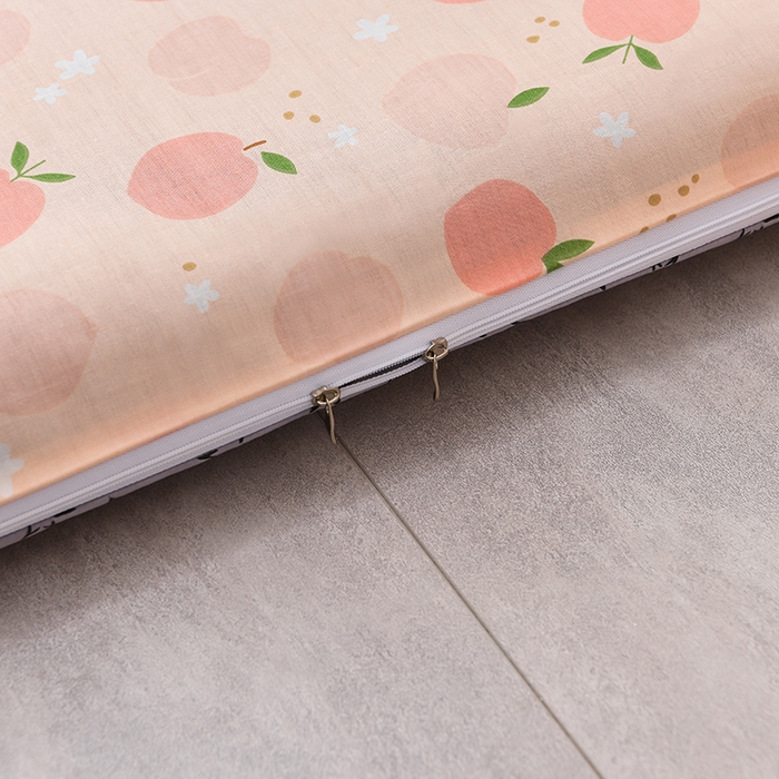 91家纺网 家纺一手货源 找家纺 亿丁点床垫 2023新款全棉可拆洗防滑款海棉垫5cm 平平安安-玉