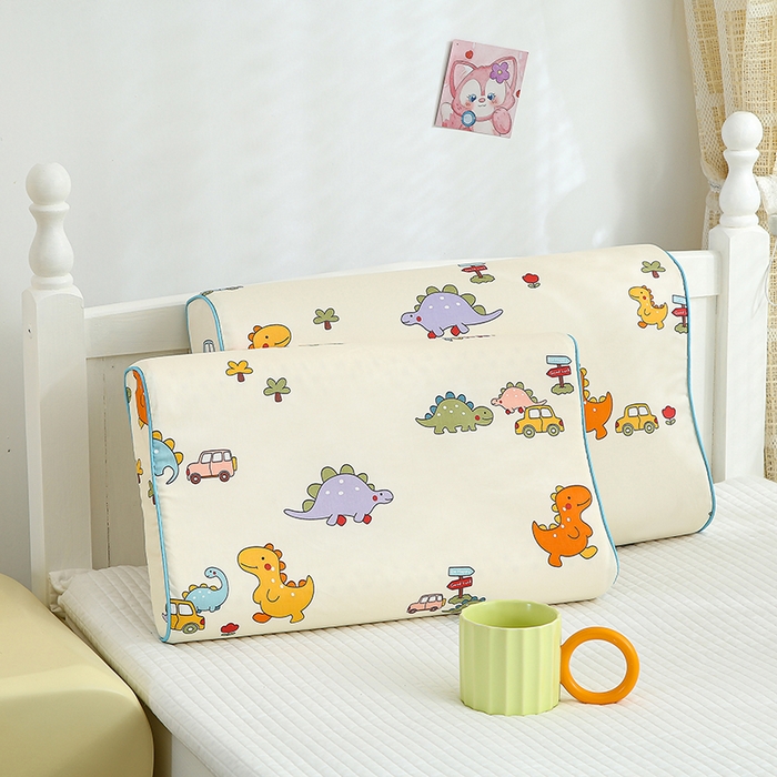 91家纺网 家纺一手货源 找家纺 良佐生活 2023新款A类全棉儿童乳胶枕头枕芯 恐龙家族