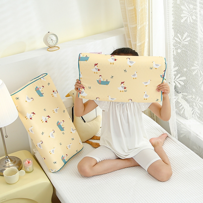 91家纺网 家纺一手货源 找家纺 良佐生活 2023新款A类全棉儿童乳胶枕头枕芯 加油鸭