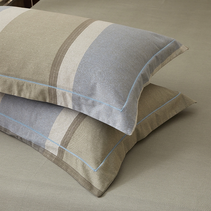 91家纺网 家纺一手货源 找家纺 启航家居 2025直播热款全棉精梳磨毛印花四件套-小资格调系列 灰色情调兰