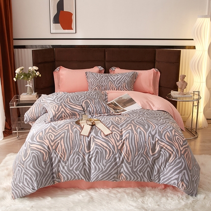 91家纺网 家纺一手货源 找家纺 （总）启航家居 2025直播热款全棉精梳磨毛印花四件套-小资格调系列