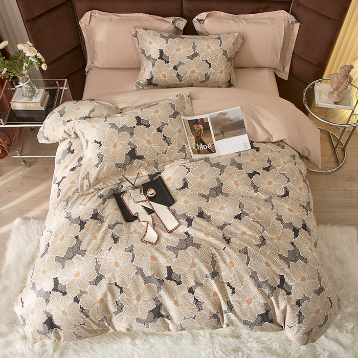 91家纺网 家纺一手货源 找家纺 启航家居 2025直播热款全棉精梳磨毛印花四件套-小资格调系列 凯文橘