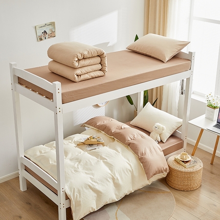 91家纺网 家纺一手货源 找家纺 （总）琪格格纺织 2023新款60长绒棉小方格提花学生宿舍四件套