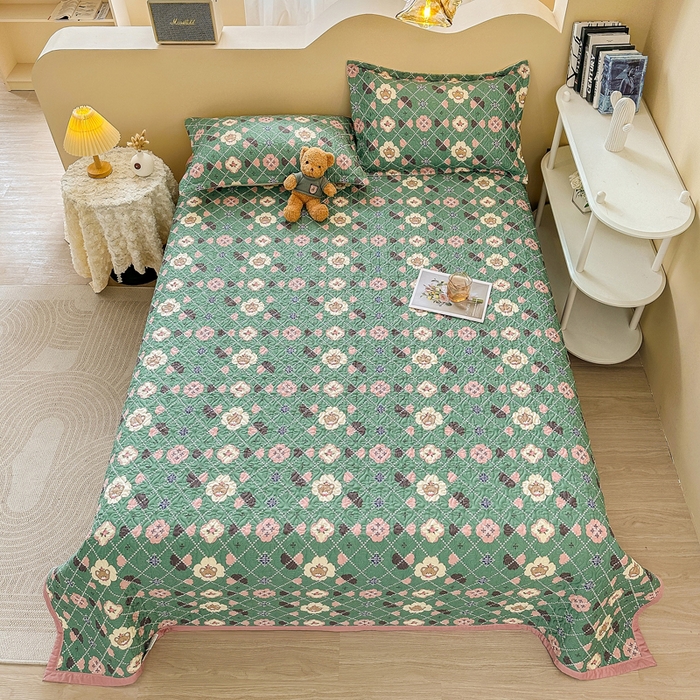 91家纺网 家纺一手货源 找家纺 40支全棉夹棉绗缝13372简约款印花多功能床盖夏被凉席 温情