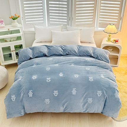 91家纺网 家纺一手货源 找家纺 （总）新款全消光210克婴儿绒宝宝绒压花单被套定做定制尺寸