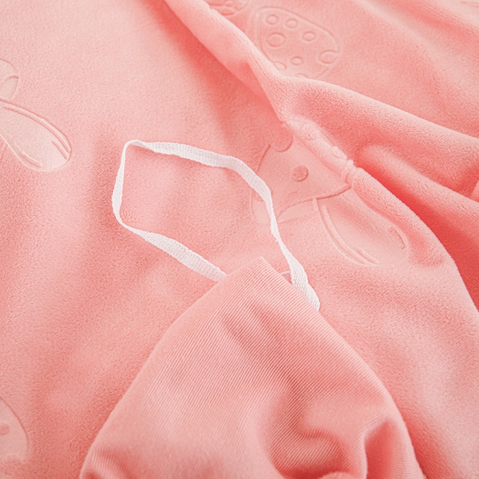 91家纺网 家纺一手货源 找家纺 新款全消光210克婴儿绒宝宝绒压花单被套定做定制尺寸 宝宝绒-粉蘑菇