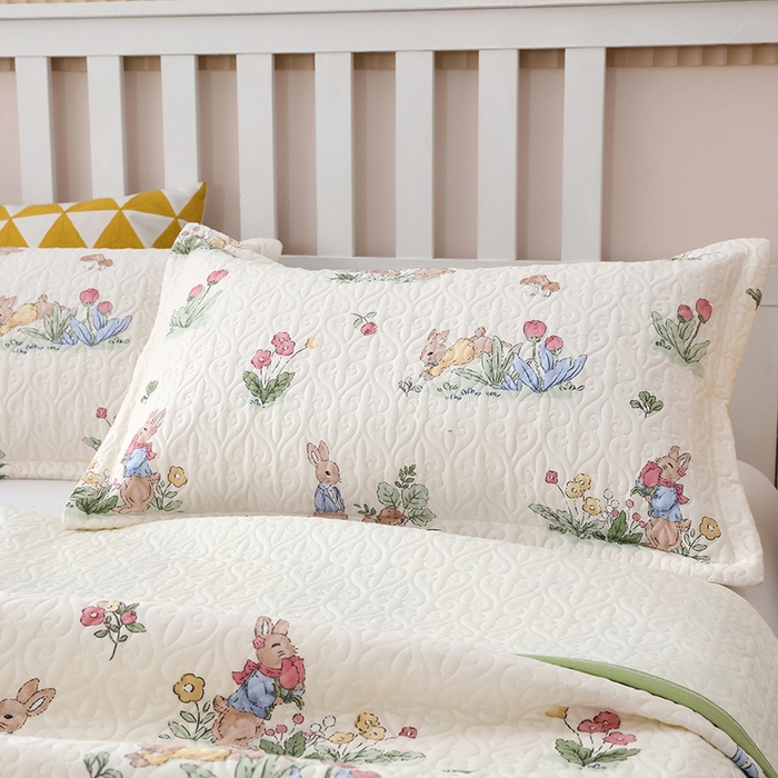 91家纺网 家纺一手货源 找家纺 40支全棉夹棉绗缝13372简约款印花多功能床盖夏被凉席 蘑菇屋