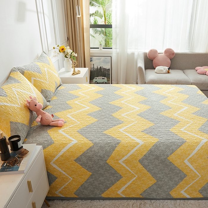 91家纺网 家纺一手货源 找家纺 40支全棉夹棉绗缝13372简约款印花多功能床盖夏被凉席 印象派